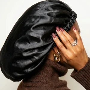 Gorra antifrizz de satén negra