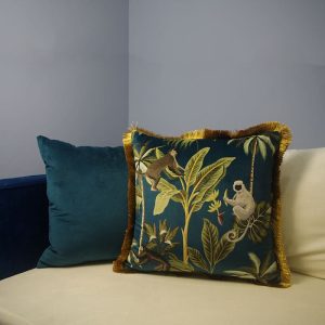JUNGLELIVA – Retro Jungle Animal Cushion Cover for Sofa Decor
