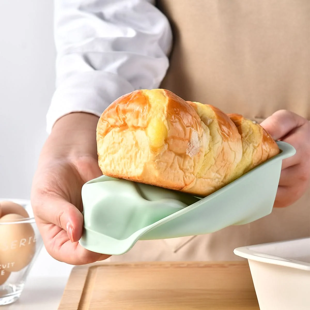 BAKERO – Rose Gold Nonstick Baking Pan for Effortless Baking - Imagen 5